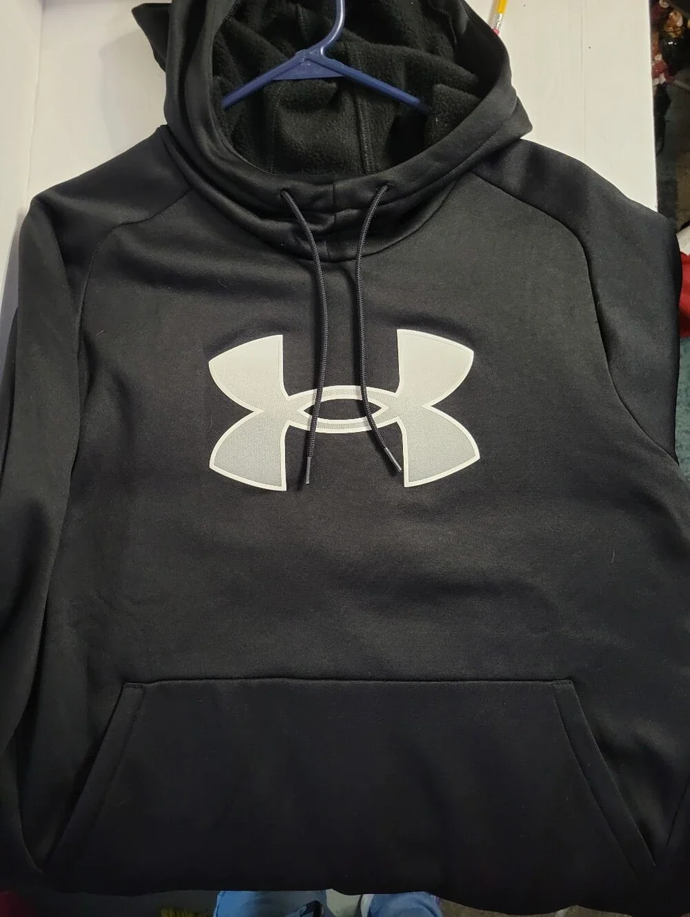 Under Armour Men's XL Black Fleece Hoodie with Grey Logo Loose Fit